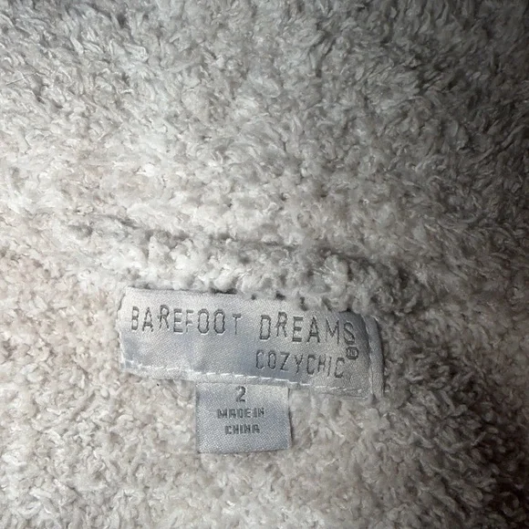 Barefoot Dreams Cozy Gray Robe - Picture 3 of 3